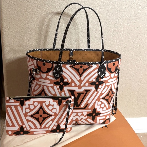 Louis Vuitton Handbags - Limited Edition Louis Vuitton Neverfull MM Crafty